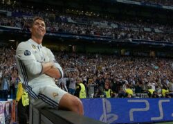 Cristiano Ronaldo hat-trick ensures Real Madrid turn the screw on Atlético