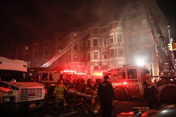 Firefighter killed in blaze on set of Bruce Willis movie 1 - WTX News Breaking News, fashion & Culture from around the World - Daily News Briefings -Finance, Business, Politics & Sports News Firefighter Dies After Huge Blaze Breaks Out On Set Of Bruce Willis Movie