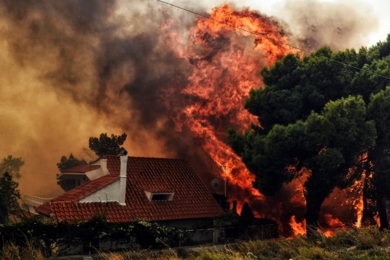 fire in Greece kills at least 80, with many more still missing