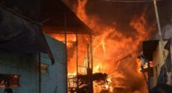 Over 200 Muslim homes burnt in India's Meerut district