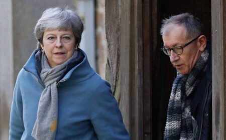 PM May set to announce her resignation as Brexit failure has no solution