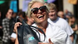 Emma Thompson joins the Extinction rebellion as Police move in!
