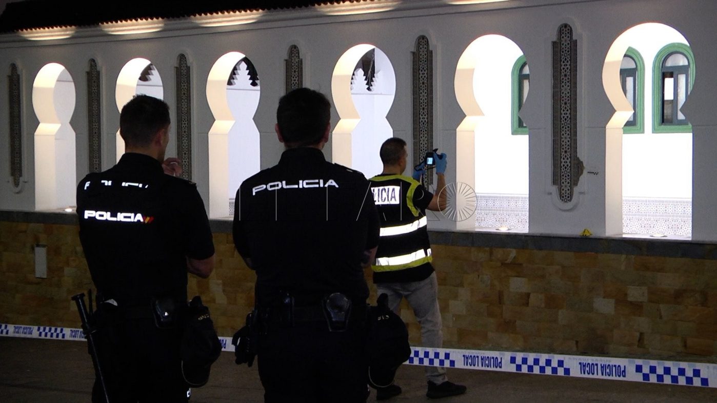 Breaking News - Shooting in Spanish Mosque