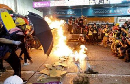 More than 100 flights cancelled as Hong Kong goes on strike