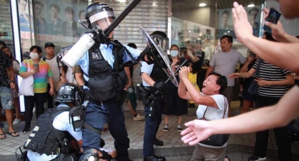 ‘Reckless and Unlawful.’ Amnesty accuses Hong Kong police of abuse