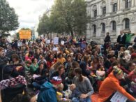 Extinction Rebellion: Police ban London protests