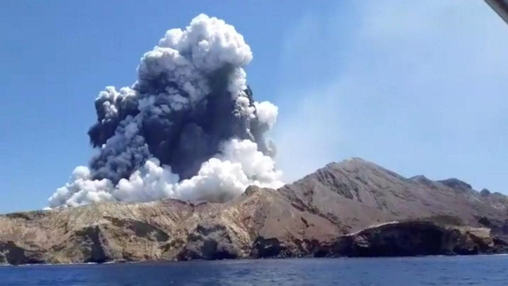 Daily News Briefing: White Island Volcano erupts - Golden Globe list faces backlash & Chilean military plane disappears