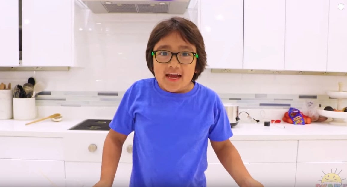 eight year old youtuber earns £19m