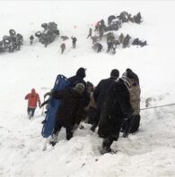 The death toll from the #Bahcesaray avalanches has reached 33.
