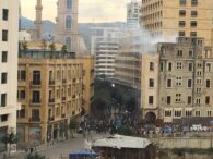 lebanon protesters fired at as they try to block vote of confidence