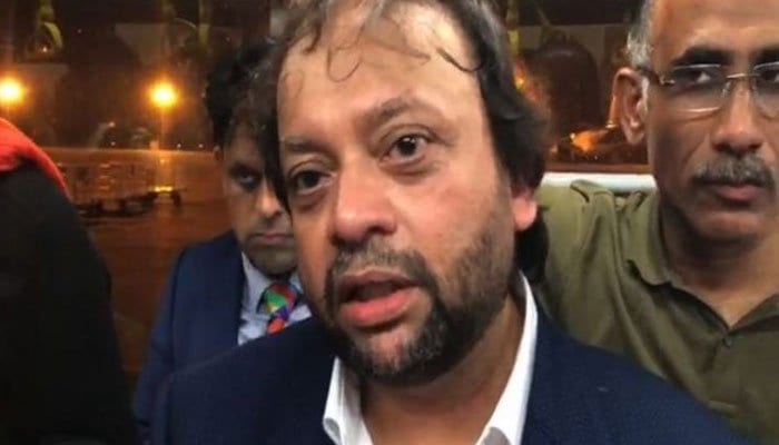 Dr Adnan Khan, The personal Doctor of Nawaz Sharif, was attacked right outside Aston Martin showroom in Mayfair, London.