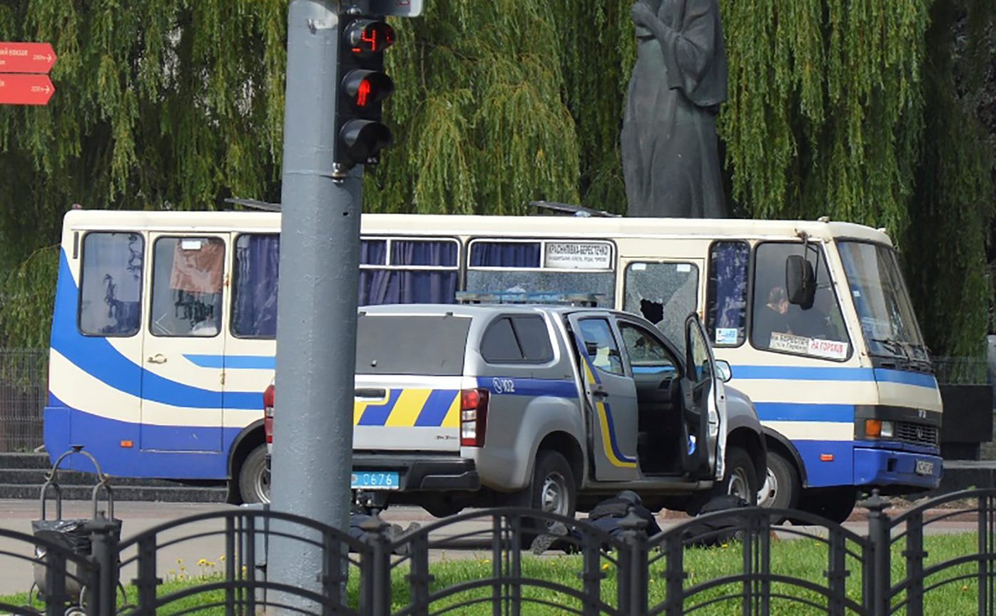 Ukraine bus siege ends with all 13 hostages free and gunman arrested