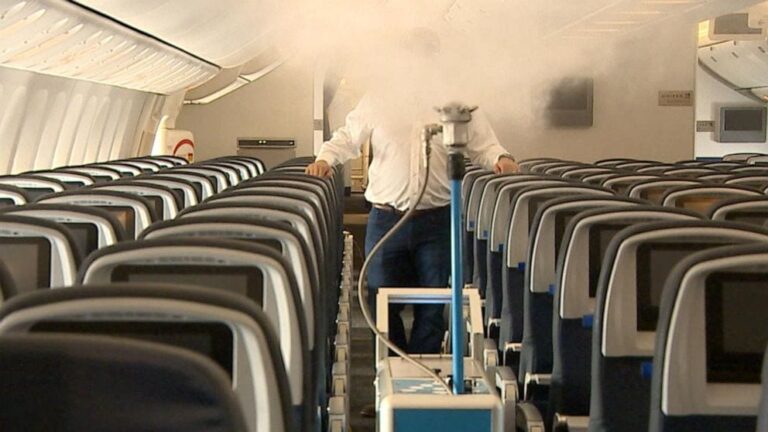 Airlines push for coronavirus tests before international flights