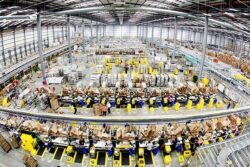 Amazon to create 7,000 UK jobs