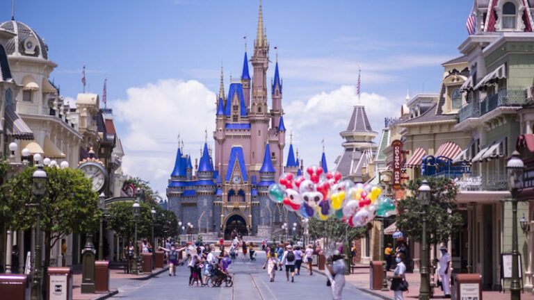 Disney lays off 28,000 at US theme parks