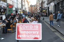 English pubs to close at 10 pm amid Covid-19 spread