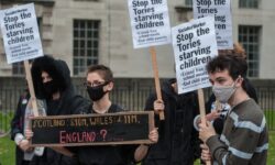Top children’s doctors attack Tories over free school meals