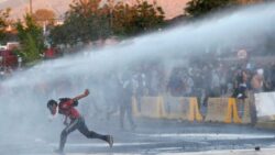 Violent rallies in Chile raise fears over referendum vote