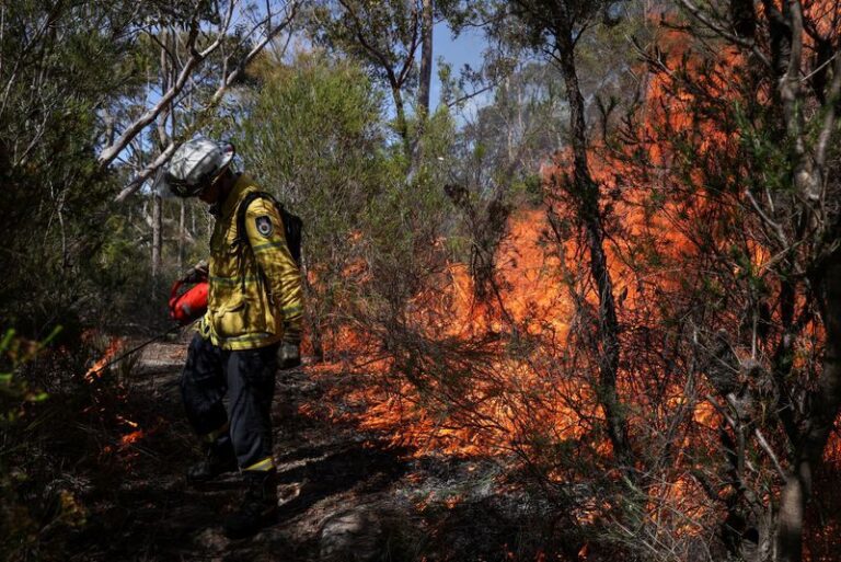 Australia forecasts prolonged wildfire seasons, more droughts from climate change