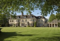 The 10 most-wanted luxury property features – Spacious land