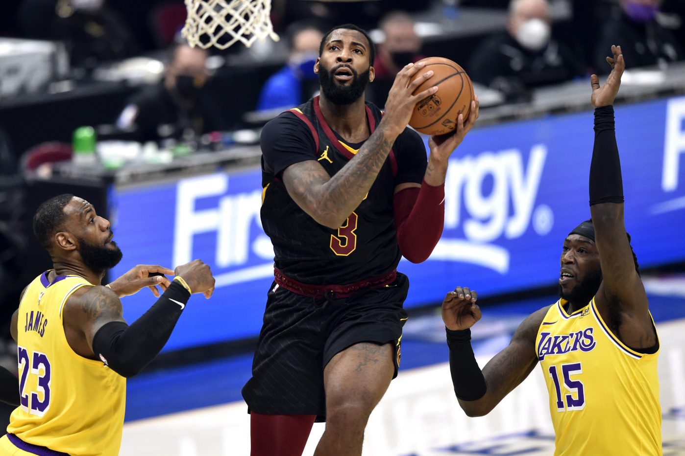 Should the Lakers pursue NBA centre Andre Drummond more aggressively after LeBron's injury?  