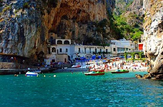A luxury trip to the Amalfi Coast - 12 best things to do