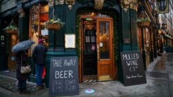 Hospitality: 25,000 British pubs and restaurants still to reopen 