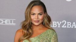 Chrissy Teigen’s worst tweets resurface amid Courtney Stodden cyberbullying claims