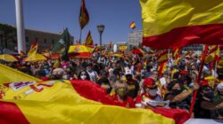 Mass protest in Madrid over Sánchez plan to pardon Catalan separatists