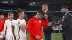 after Euro 2020 final defeat to Italy, England players take off runners-up medal