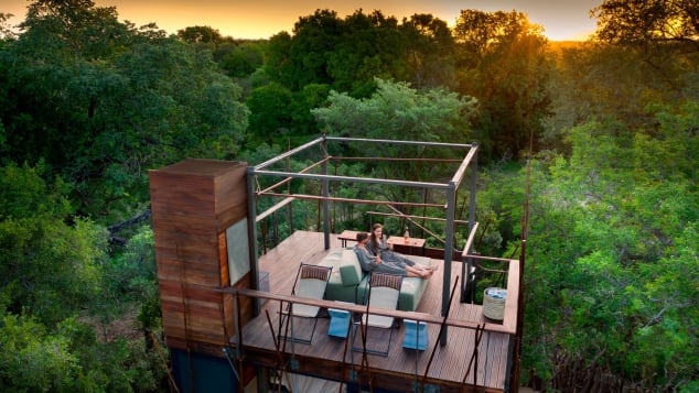 5 luxury outdoor hotel rooms utah california south africa botswana mexico celebrities glamping luxurious 