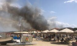 Tourists evacuated from Pescara as Italy records more than 800 wildfires