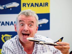Ryanair boss set for massive £85m bonus as the airline looks to recover 
