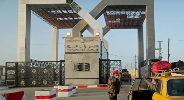 Egypt closes Rafah border with Gaza over Hamas