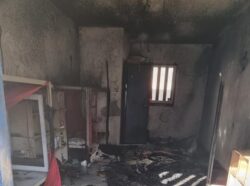 Palestinian prisoners set fire to cells
