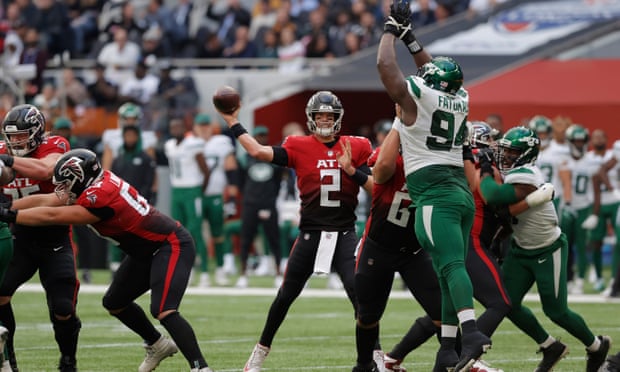 Atlanta Falcons’ Matt Ryan soars to new heights in win over New York Jets
