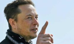 Elon Musk sells bn in Tesla stock days after Twitter poll