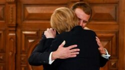 Macron thanks Merkel for ‘keeping Europe united’ in last toast