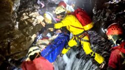 Brecon Beacons: Man rescued from cave after two days