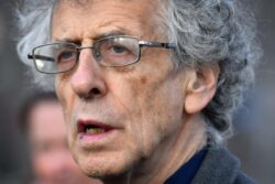 ‘They got away with that!’ Khan faced with Piers Corbyn mask video as mayor lays down law