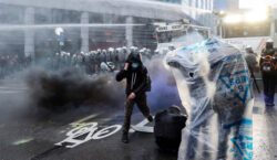 8,000 protests in Brussels - Brussels clash with police in protests