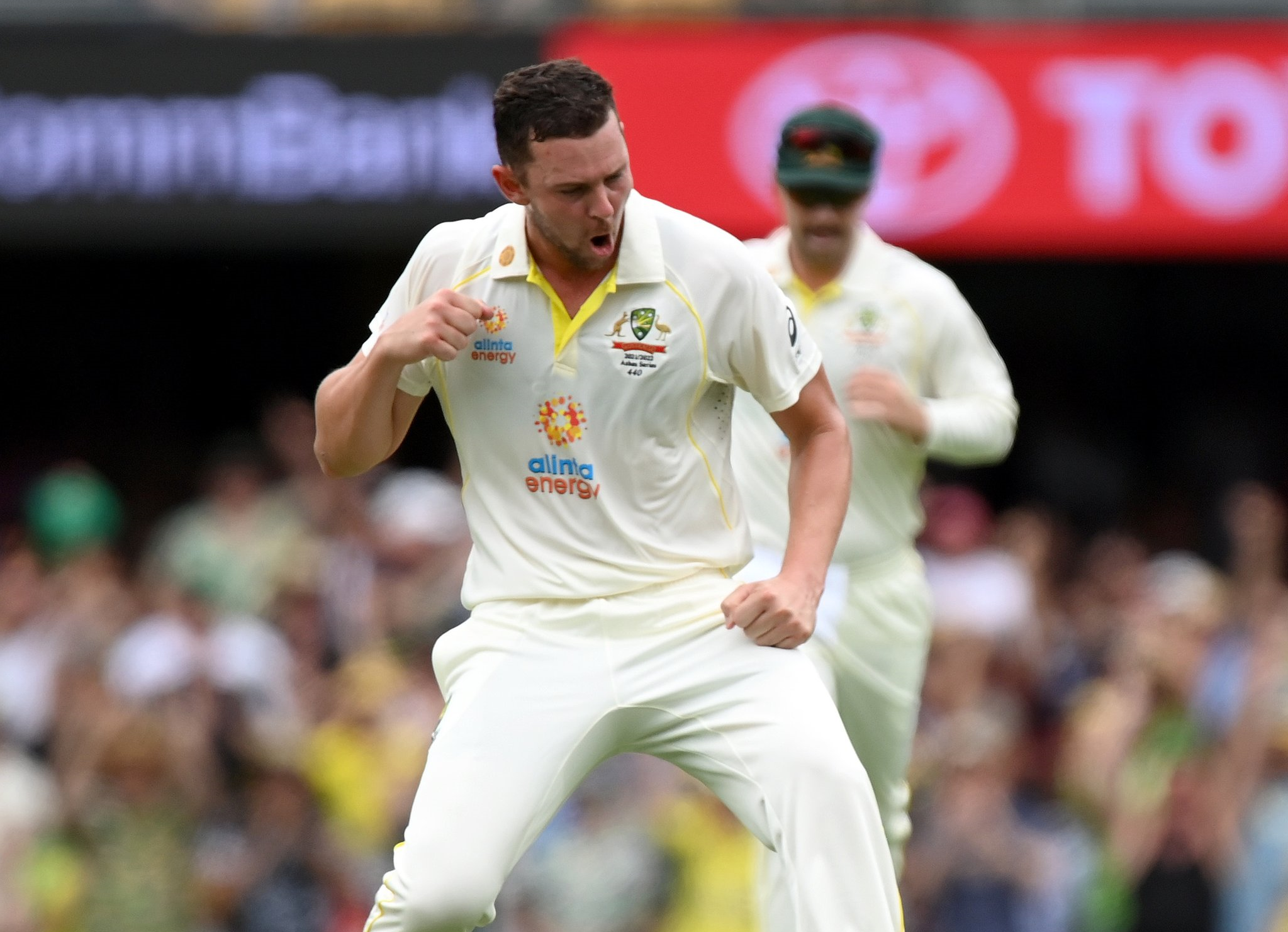 Ashes 2021 -22 Australia v England first Test, day one – live!