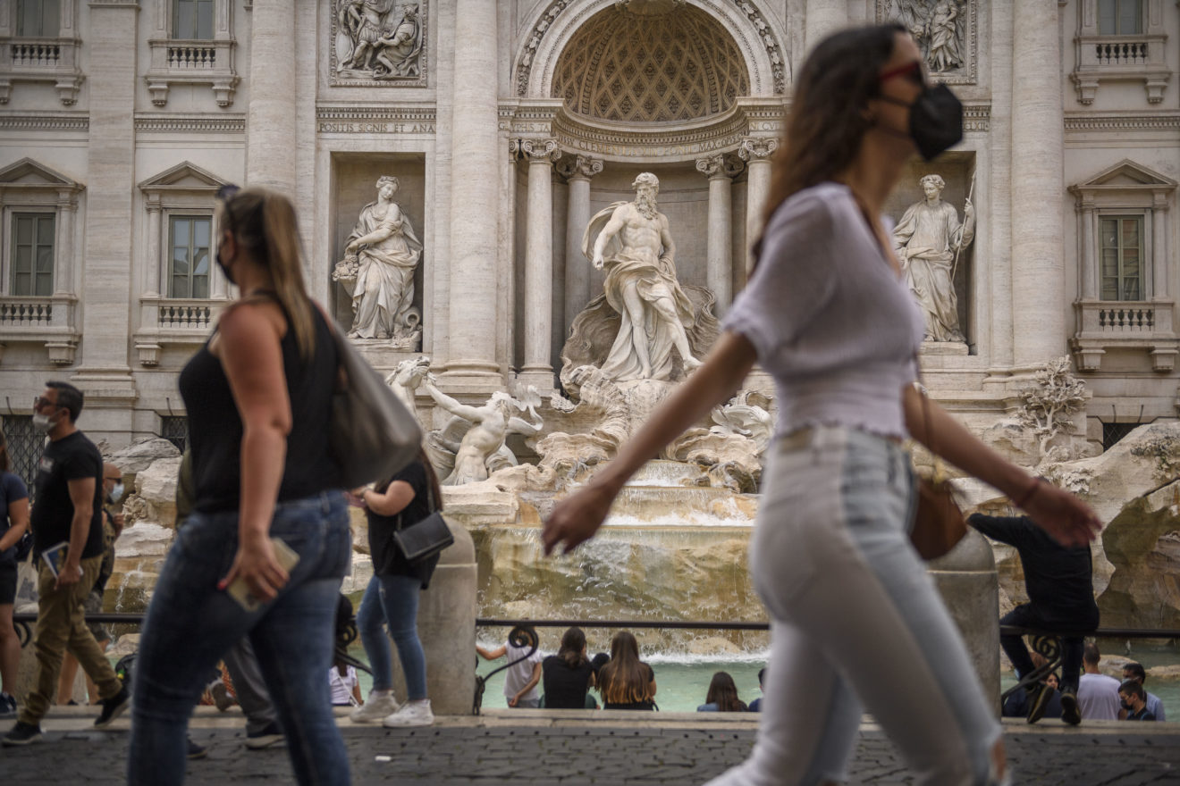 Italian Police on the streets enforcing latest Italian covid restrictions