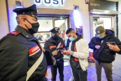 Italy covid restrictions – Police on the streets enforcing latest – Police fine 400 Euro!