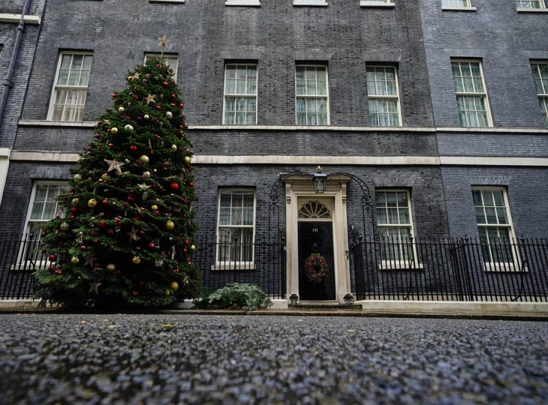 Journalists ‘at No 10 Christmas party are trying to bury story’