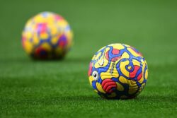 Premier League in talks over rules for unvaccinated players amid 90 new Covid cases