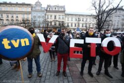 World’s Press Urges Polish President to Veto Polish Media Bill
