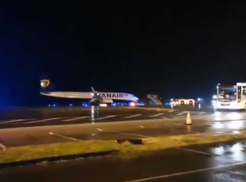 Ryanair flight from Manchester makes emergency landing in France ‘with fire on board’