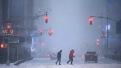 Huge Snowstorm in Massachusetts rips through the northern tip – 88k without power