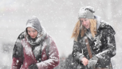 UK weather – live: Snow forecast during -3C freeze as Met Office issues warnings for Scotland